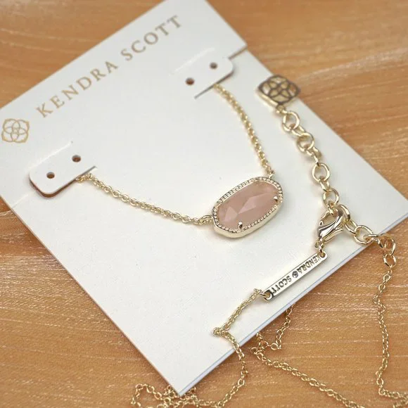 Kendra Scott Elisa Pendant Necklace in Rose Quartz + Dust Bag - Picture 3 of 4